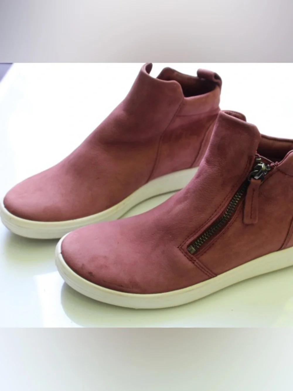Ecco soft booties